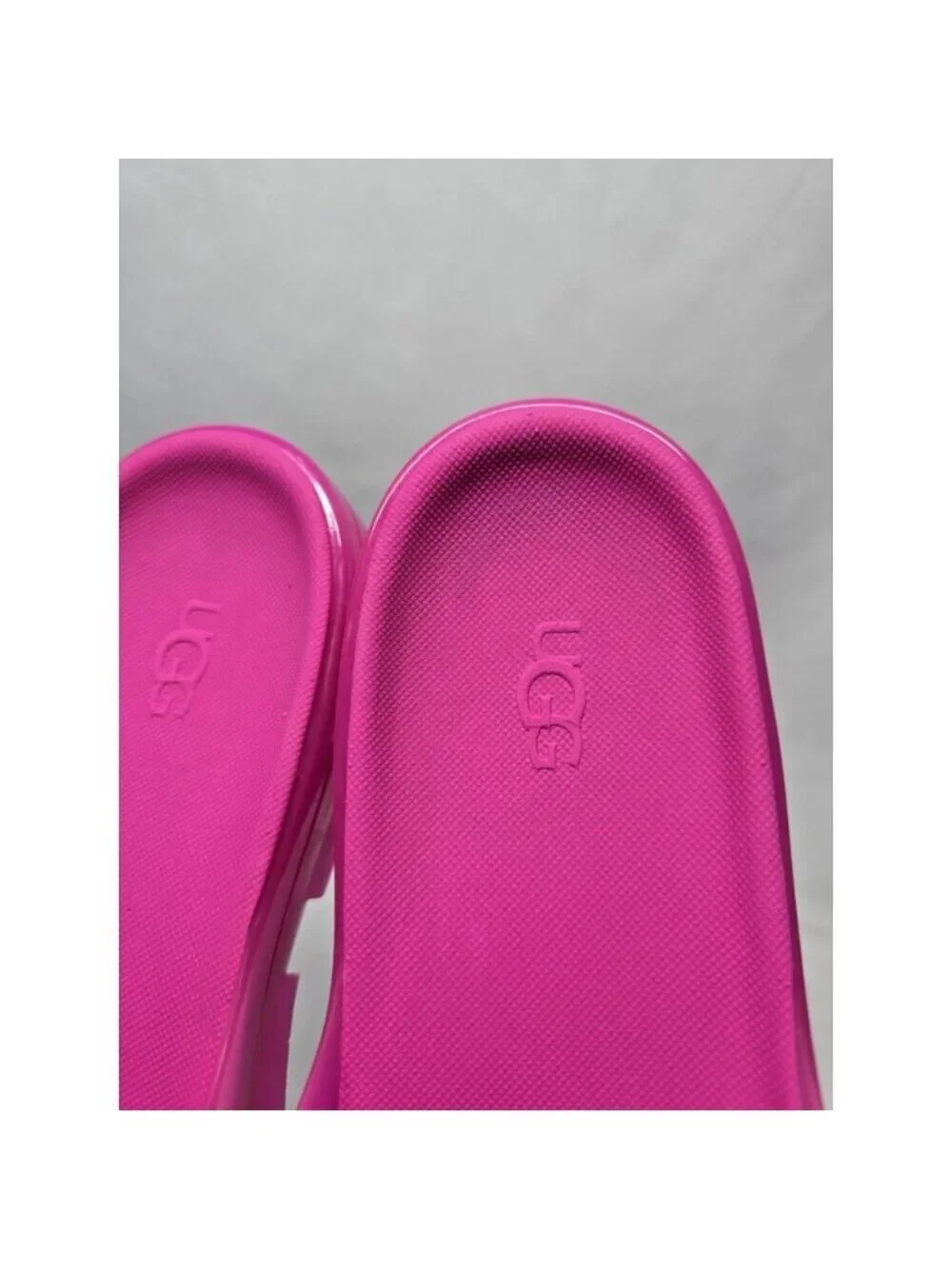 UGG Women’s Jelly Clear Slides Dragon Fruit/Hot Pink Platform Sandals Size 10